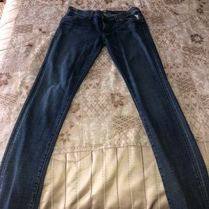 7 for all mankind ROXANNE jeans in size 31.